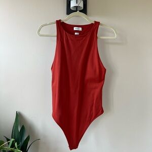Aritzia Babaton Contour 90s Bodysuit